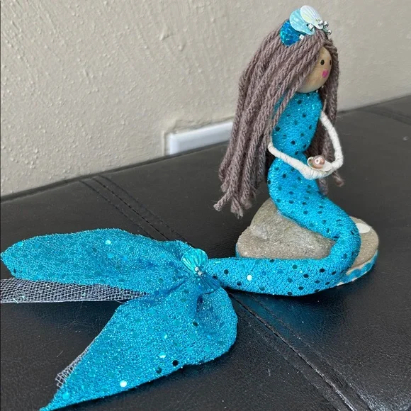 CUSTOM ORDER FOR @Julhow - Handcrafted Blue Mermaid Figurine - Picture 5 of 5